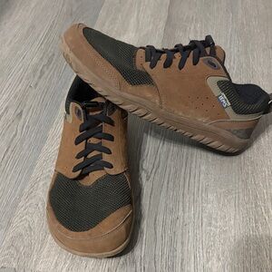 Lems men’s shoes. Primal zen